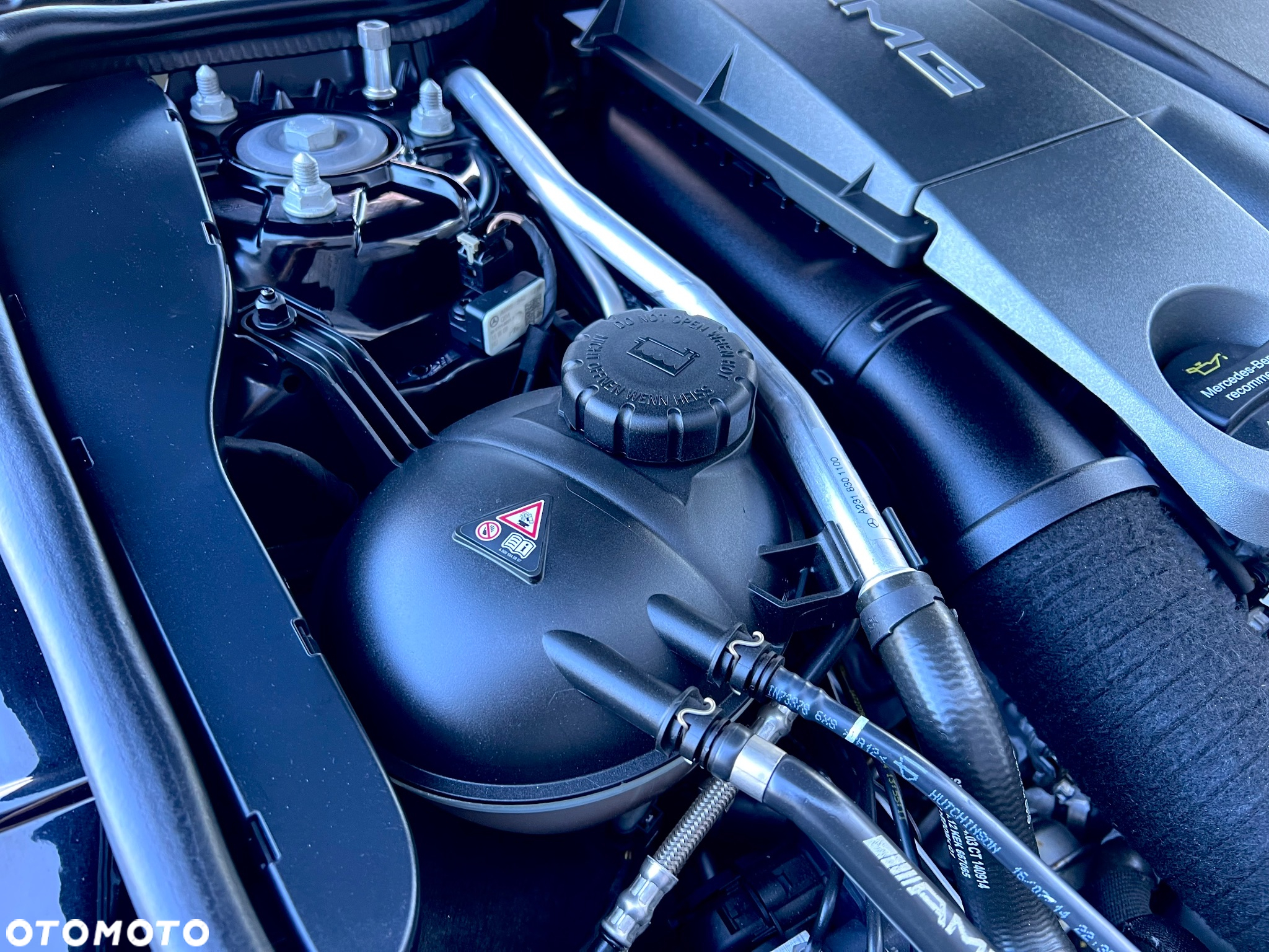 Mercedes-Benz SL 63 AMG AMG Speedshift MCT 7-Gang Sportgetriebe AMG Performance Package - 34