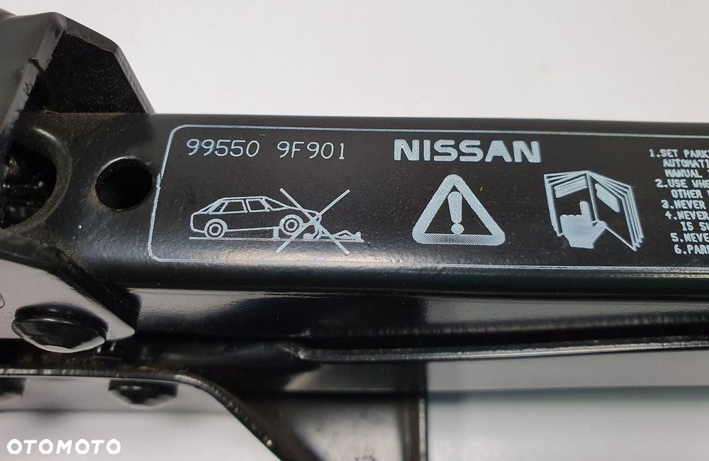 LEWAREK PODNOŚNIK KLUCZE NISSAN MICRA K11 - 2