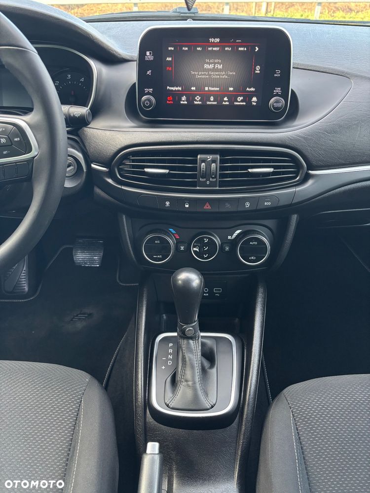 Fiat Tipo 1.6 MultiJet DCT Easy - 16