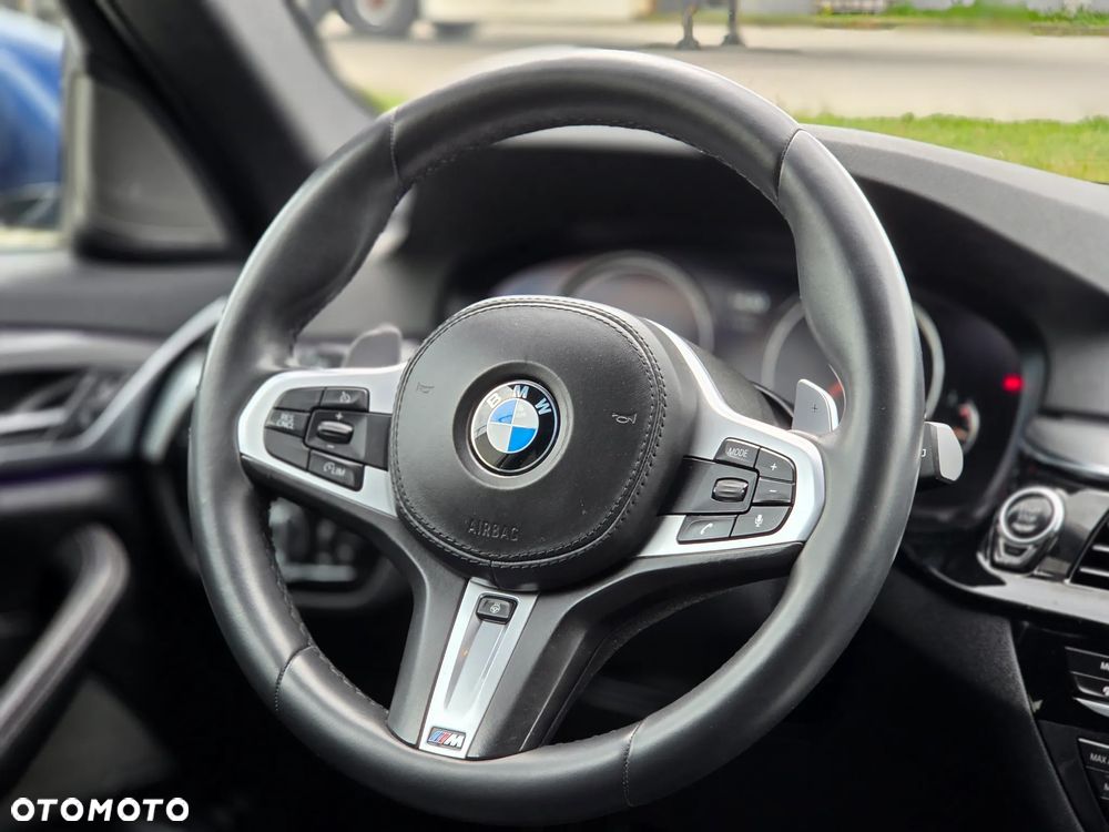BMW Seria 5 520d M Sport Edition - 21