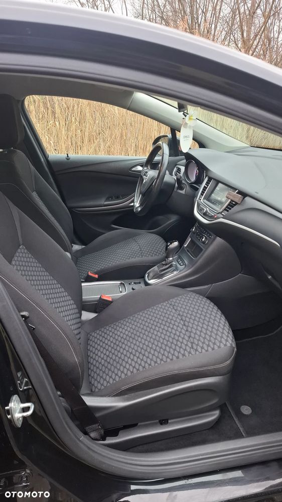 Opel Astra 1.4 T Dynamic S&S - 8