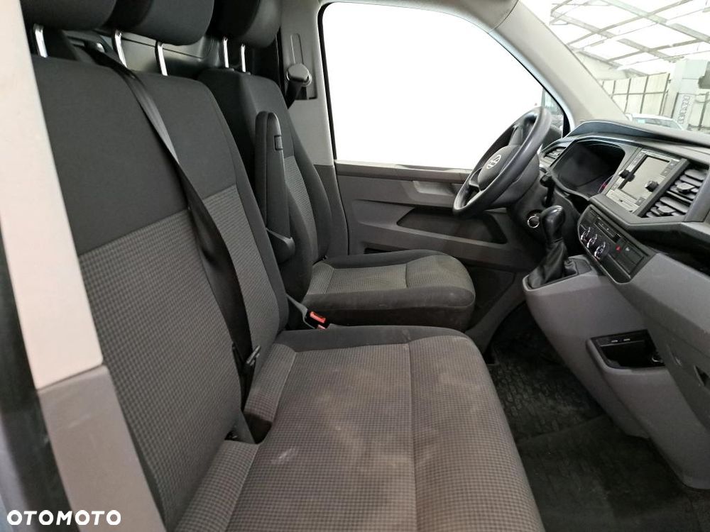 Volkswagen Transporter - 14