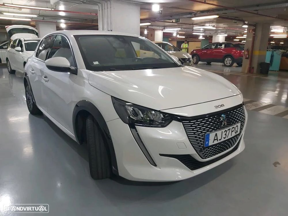 Peugeot e-208 50 kWh Allure - 4