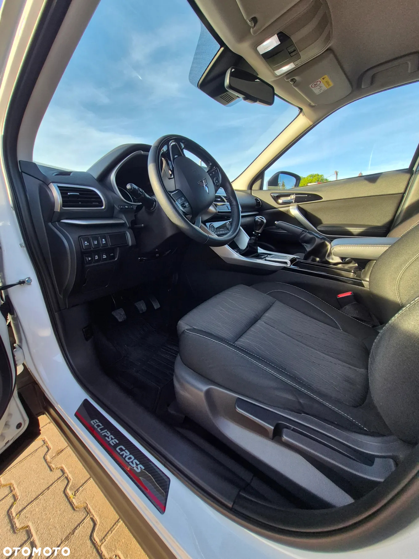 Mitsubishi Eclipse Cross 1.5 T Intense - 12