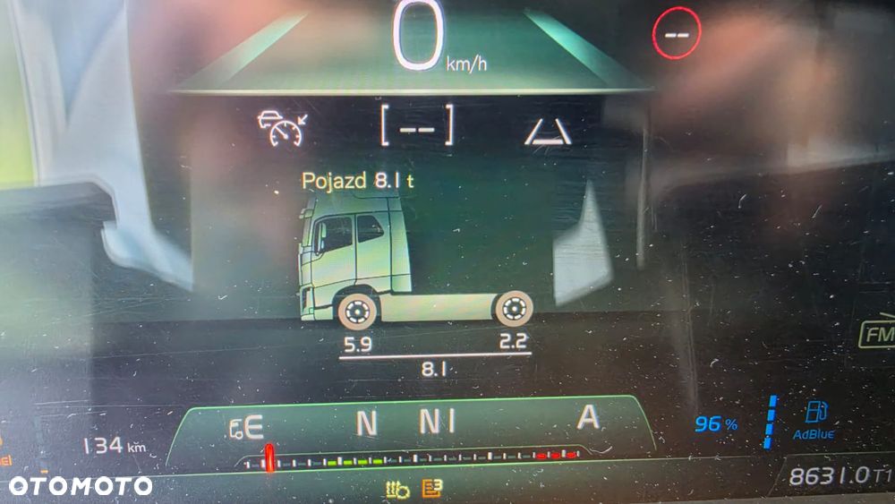 Volvo ///FH///500///2023/// GLOBETROTTER///XXL///FULLLED/// VIRTUAL COCPIT///KLIMATYZACJA POSTOJOWA///ALUFELGI///RADARY/// KAMERA///WYŚWIETLACZ OBCIĄŻENIA/// ZABUDOWY MIĘDZYOSIOWE/// STAN BARDZO DOBRY - 31