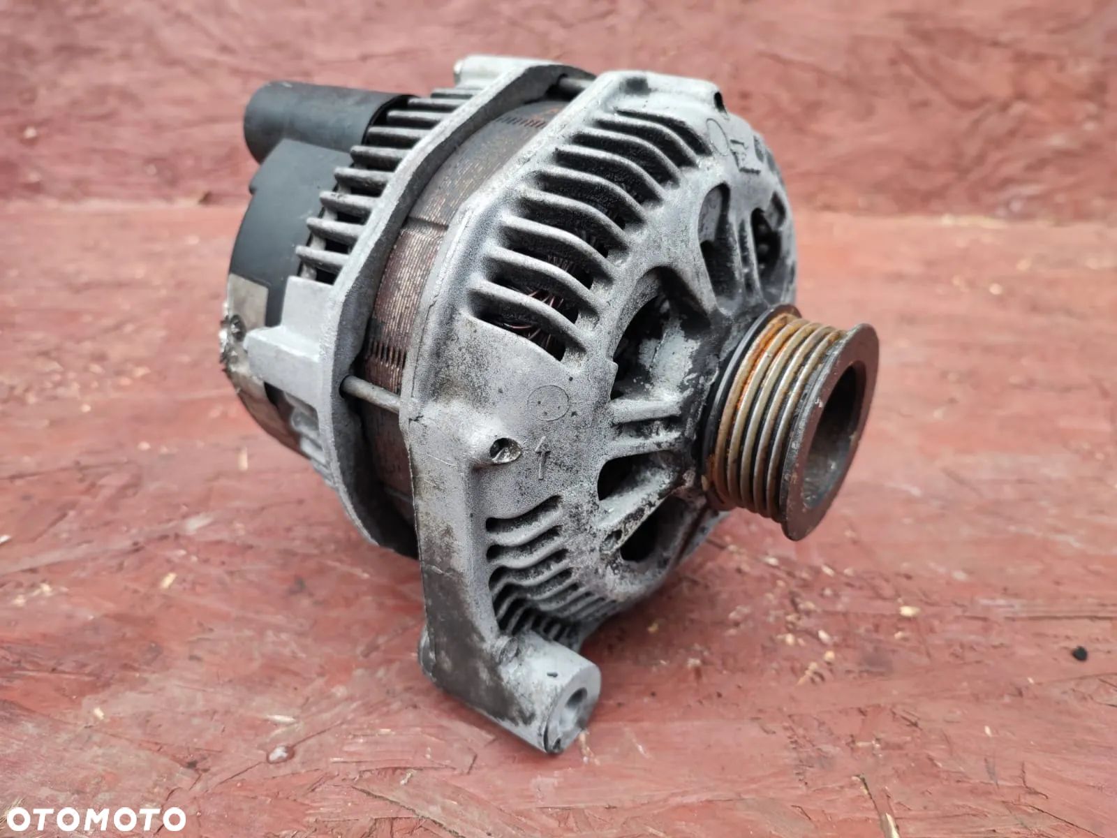BMW E38 / E39 / E46 / E53. ORYGINALNY ALTERNATOR  DO SILNIKÓW GAMY M57 / M47 ( 2.0D / 2.5D / 3.0D )  BOSCH 150A. O NR: 2 248 296 / 2 247 405 OEM. SPAWNY W 100%. - 1