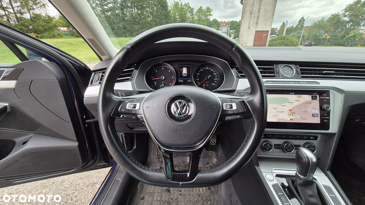 Volkswagen Passat 2.0 TDI BMT Comfortline DSG - 5