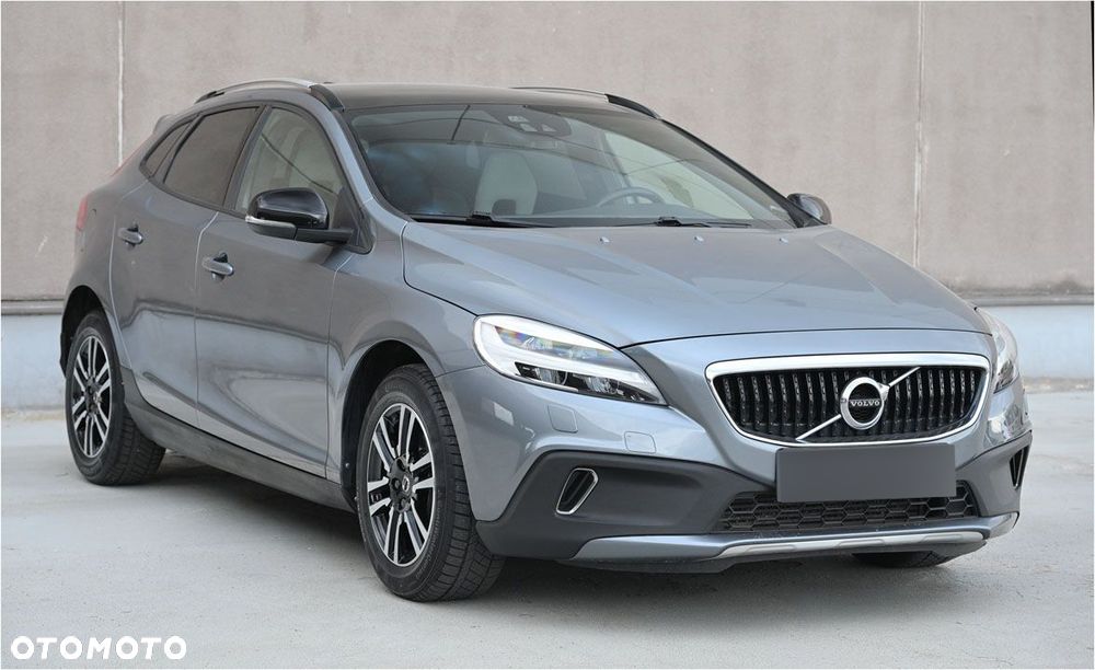 Volvo V40 Cross Country D3 Geartronic - 1