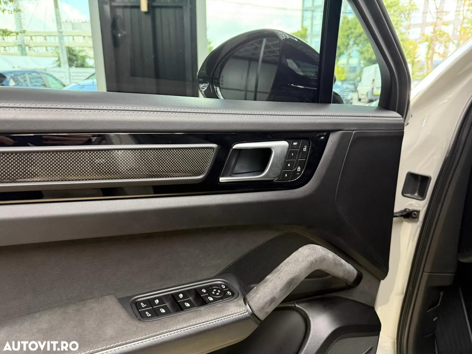 Porsche Cayenne Coupe Turbo GT Tiptronic S - 29