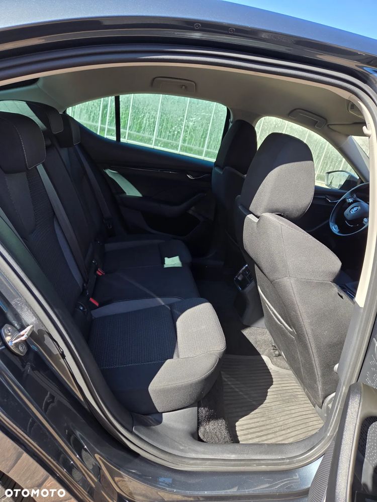 Skoda Octavia 1.5 TSI ACT Ambition - 12