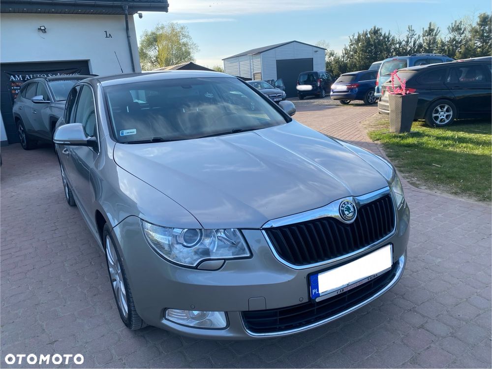 Skoda Superb 1.8 TSI FAMILY - 3