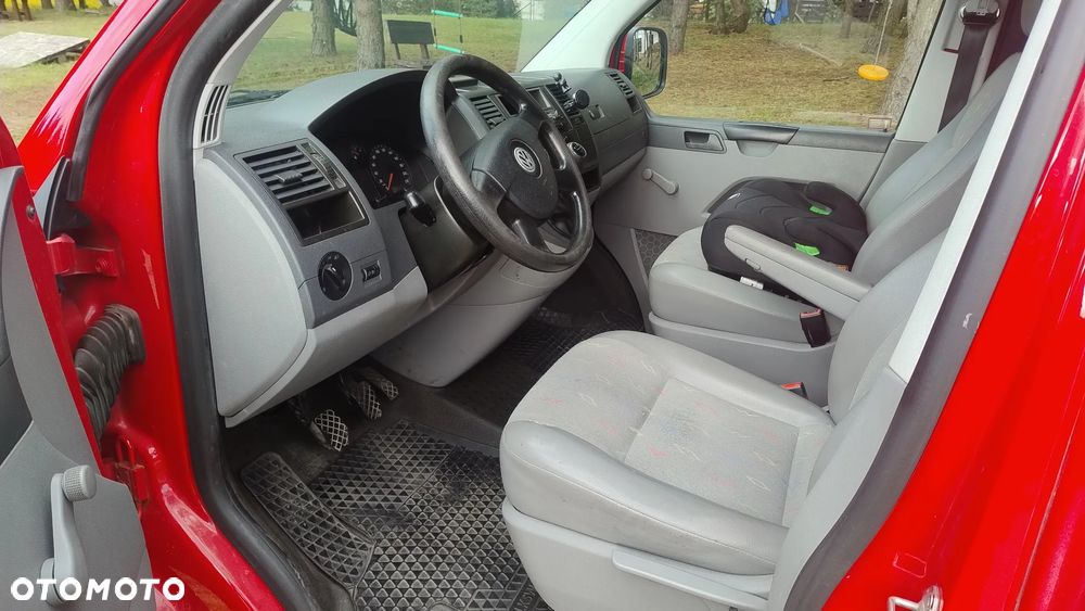 Volkswagen T5 - 12