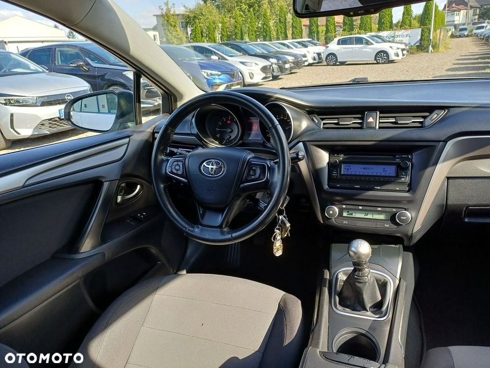 Toyota Avensis 1.8 Selection - 19