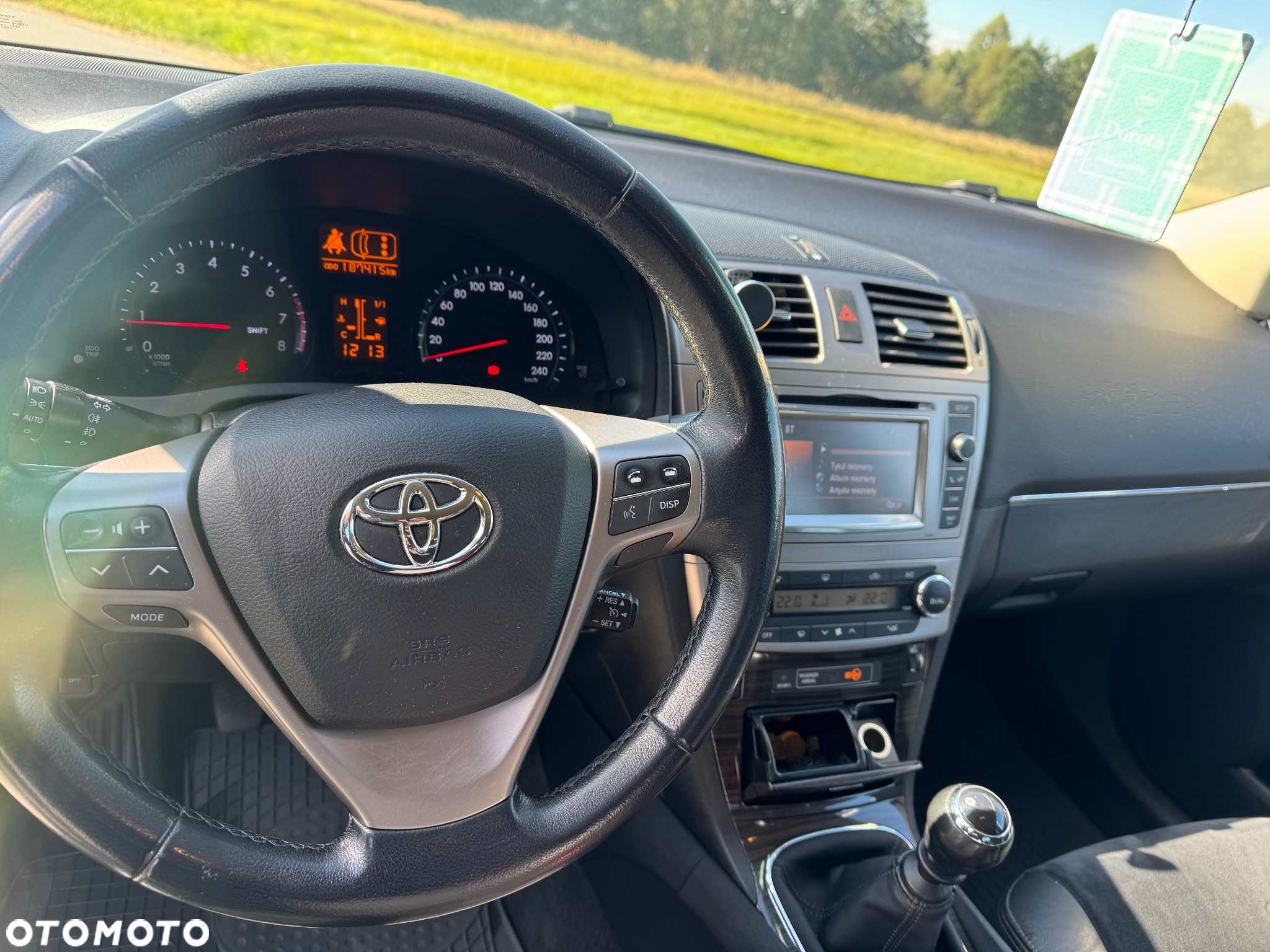 Toyota Avensis 1.8 Premium - 9