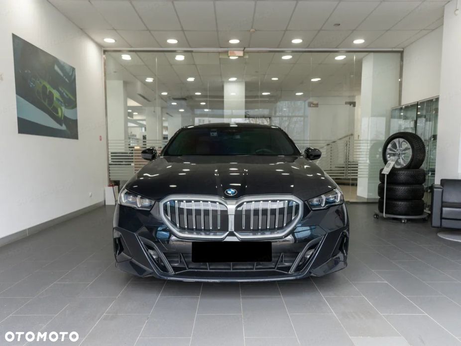 BMW Seria 5 520i mHEV M Sport - 7
