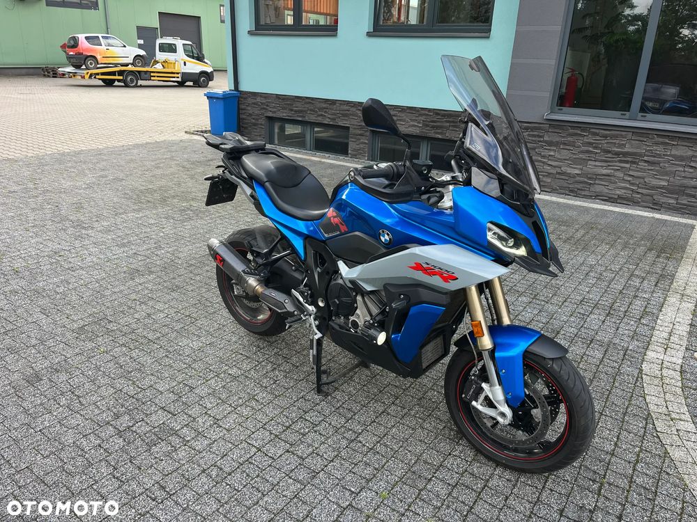 BMW XR - 7