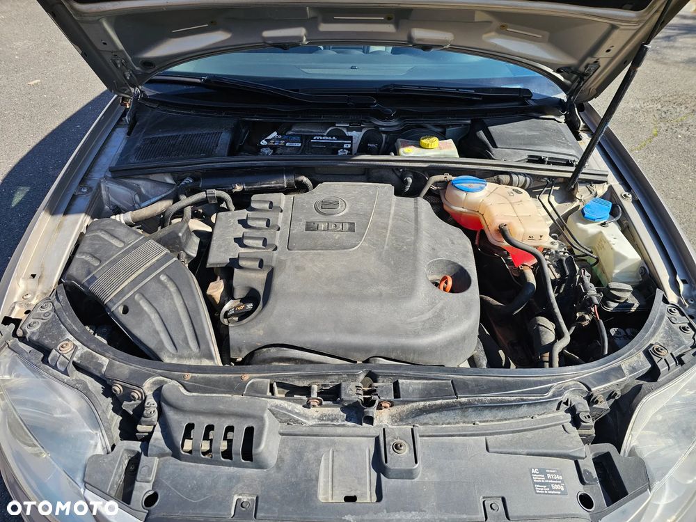 Seat Exeo 2.0 TDI DPF Style - 22