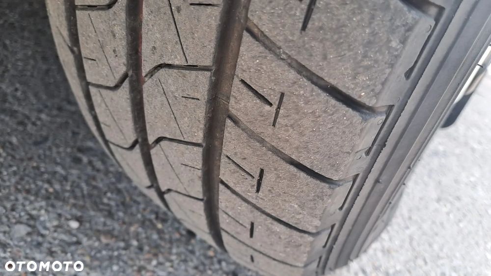 Iveco 35S18V Chłodnia Izoterma Furgon Maxi Izolowany Blaszak Krajowy 3l 180KM Ledy Nawigacja - 16
