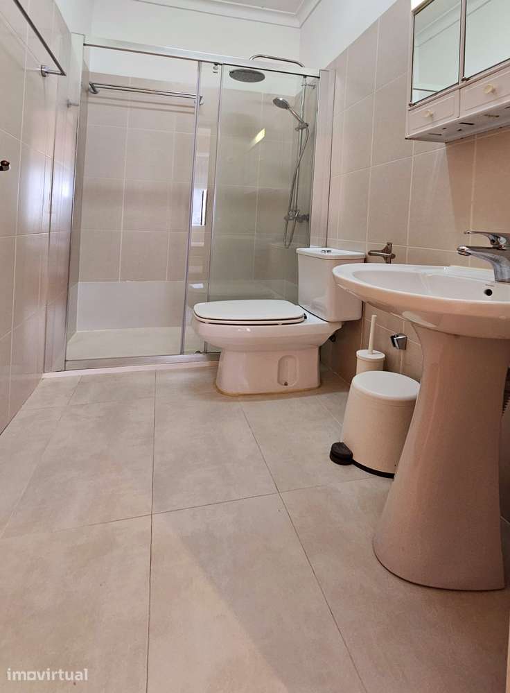 Quarto Individual em Avenidas Novas, Lisboa - Grande imagem: 3/7