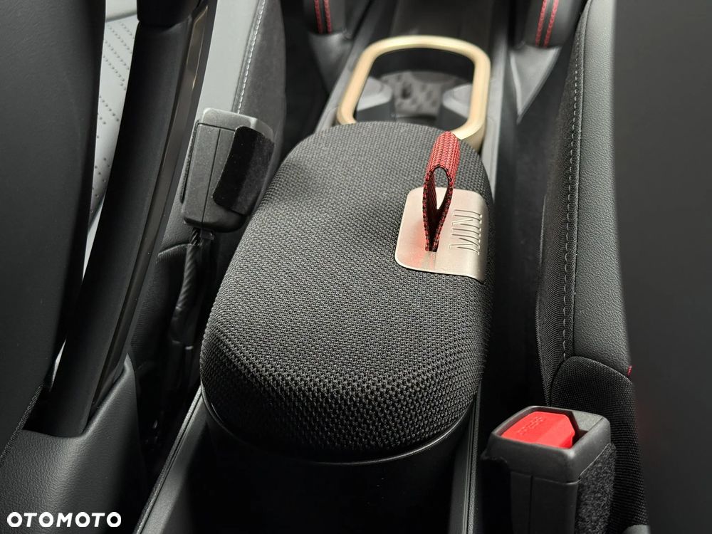MINI Aceman JCW E 54.2kWh - 26