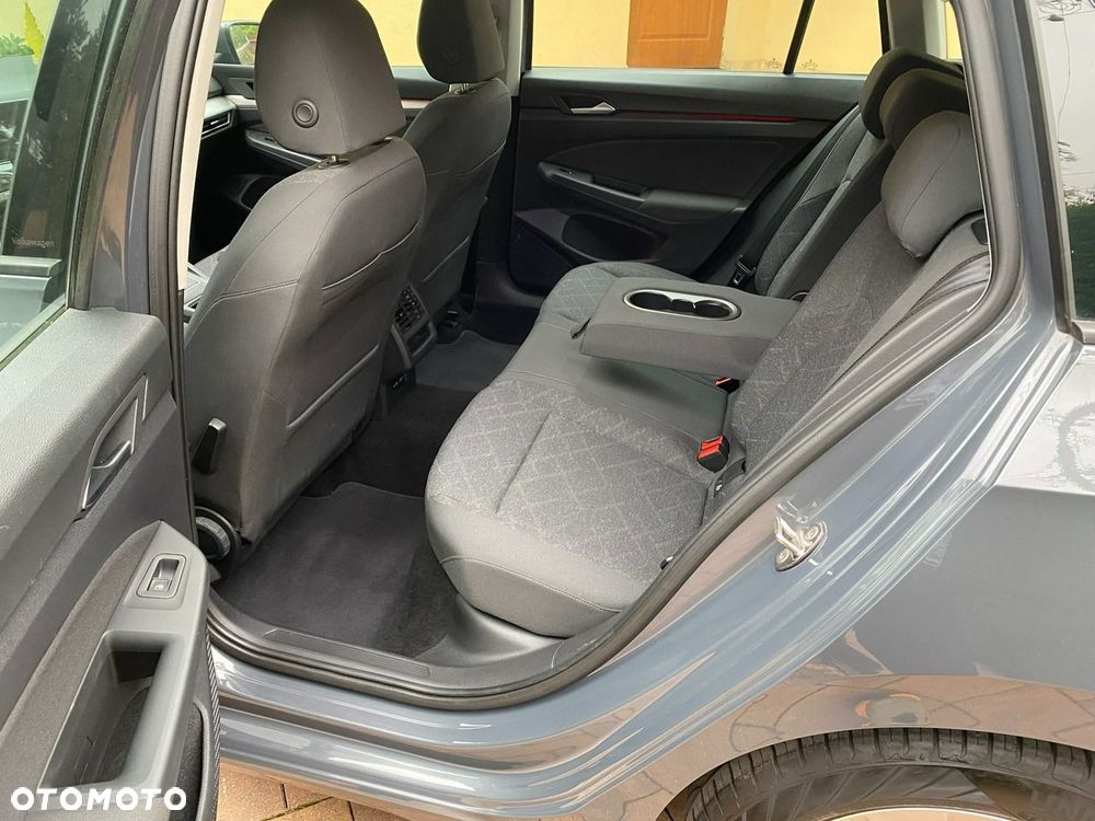 Volkswagen Golf 1.5 TSI Life - 31