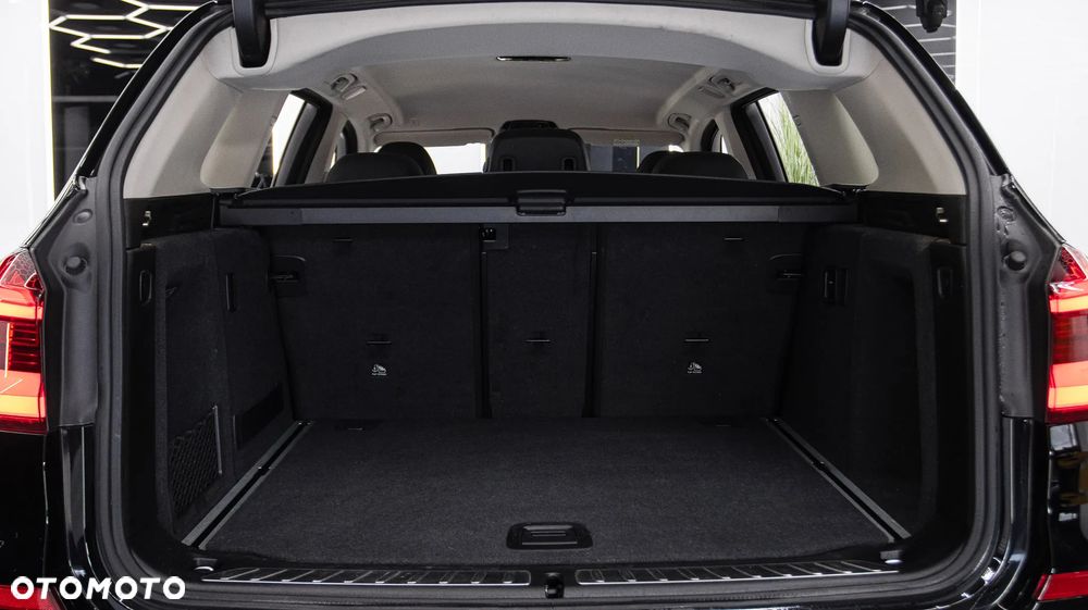 BMW X3 xDrive20i - 30