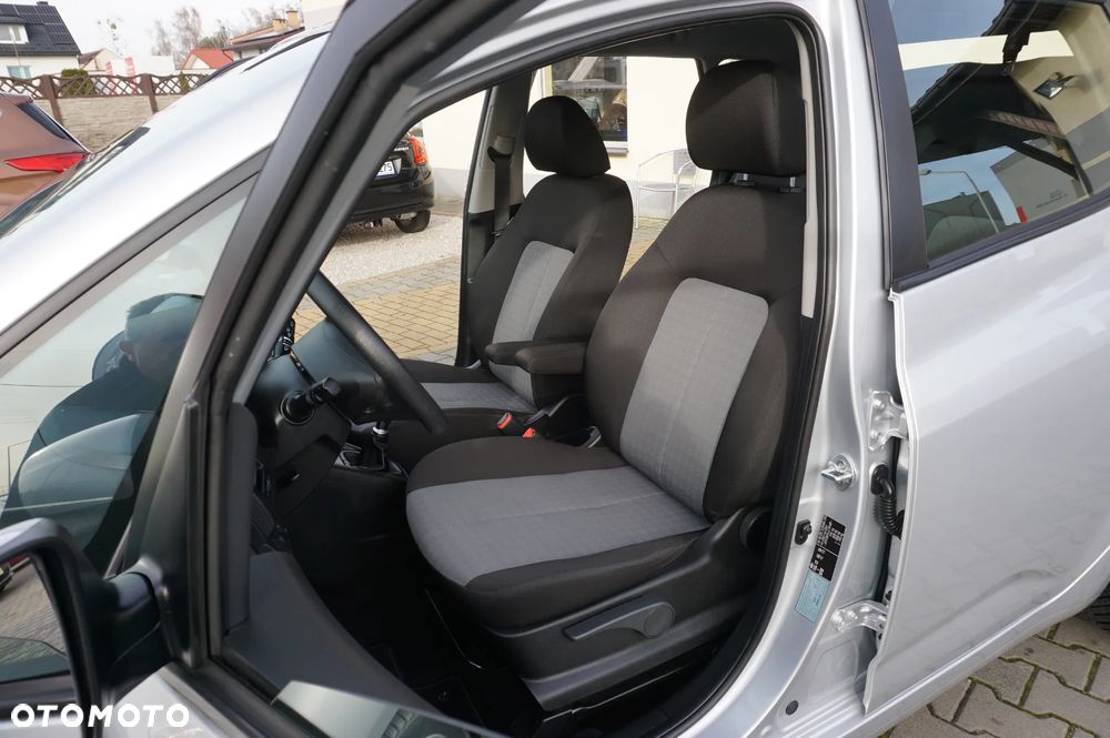 Kia Venga 1.4 Business Line - 21