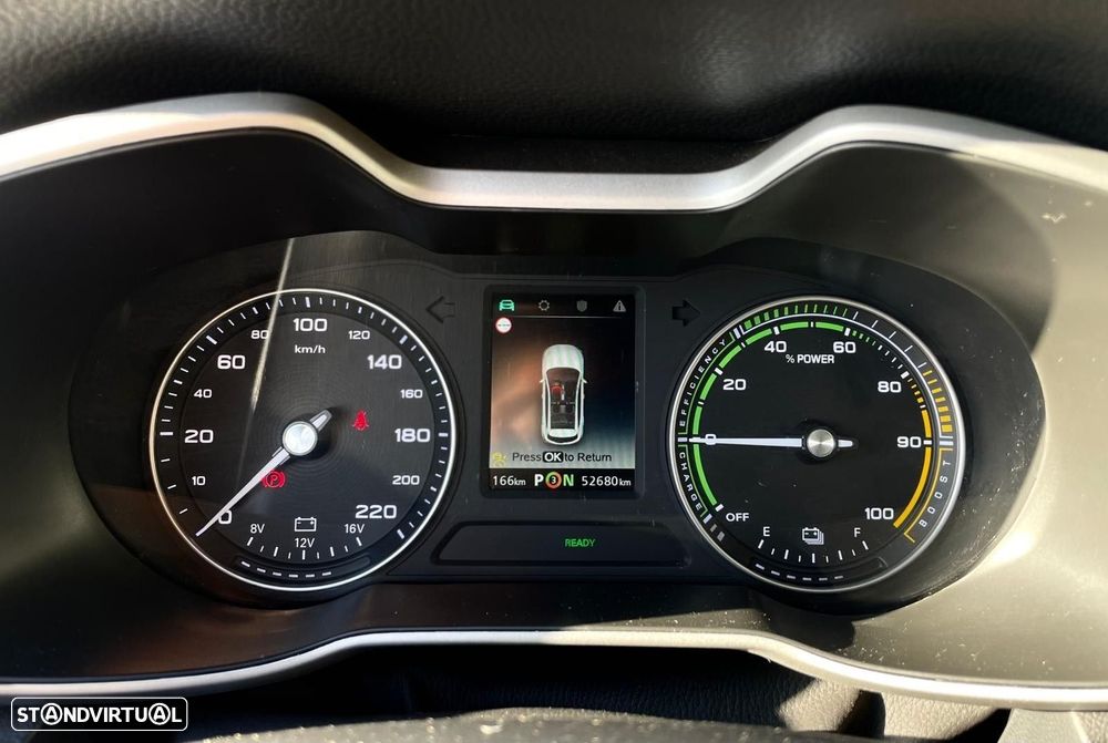 MG ZS EV 44.5 kWh Luxury - 10