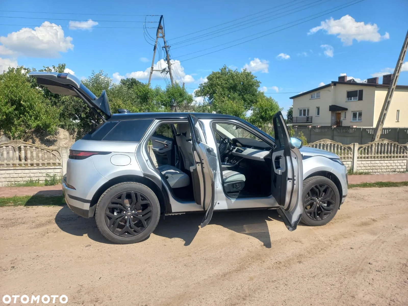Land Rover Range Rover Evoque - 17