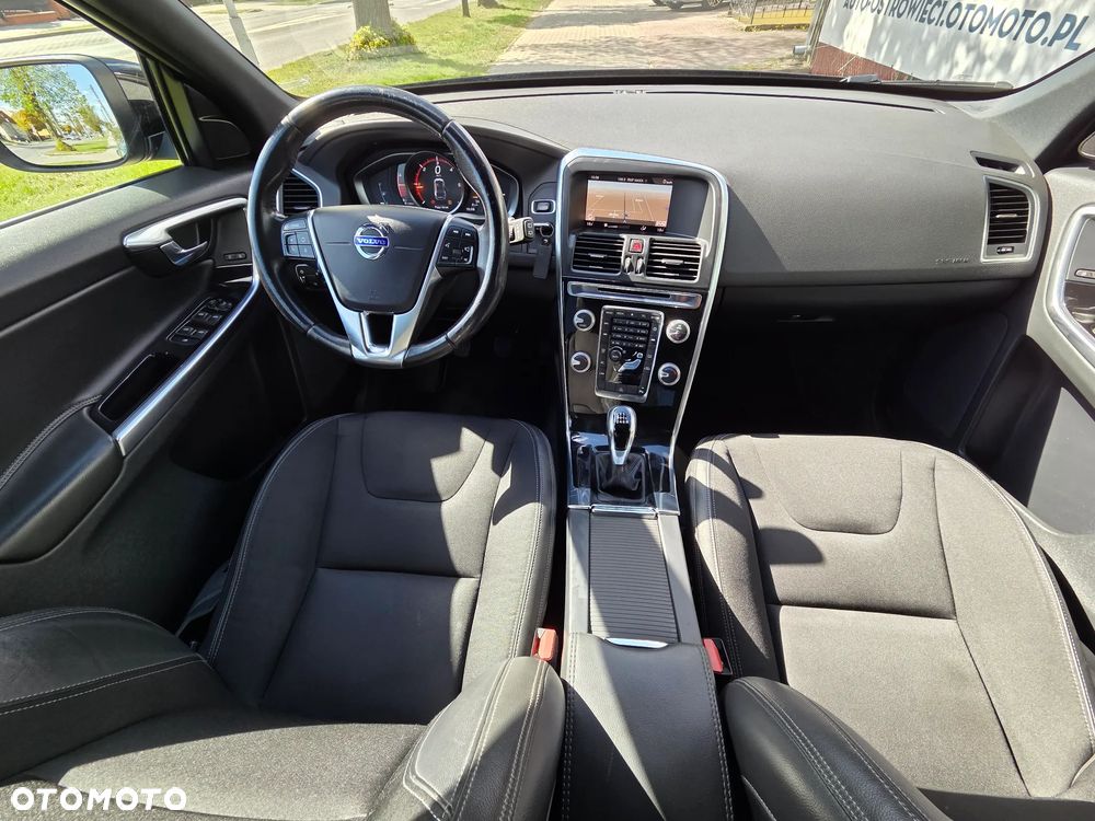 Volvo XC 60 D3 Momentum - 7