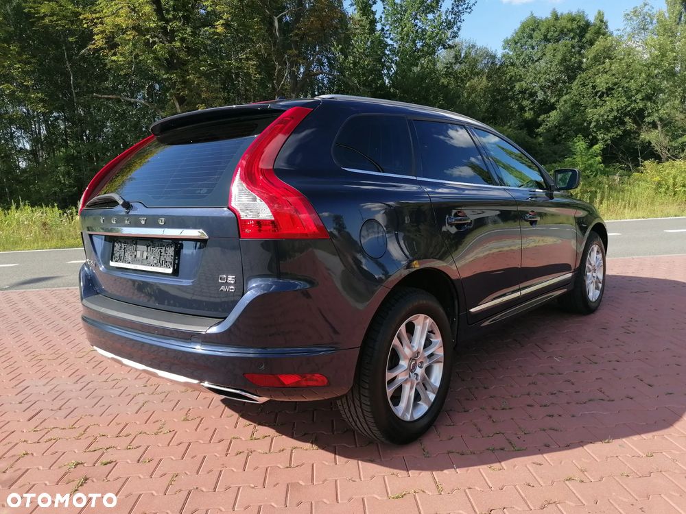 Volvo XC 60 D5 AWD Summum - 11