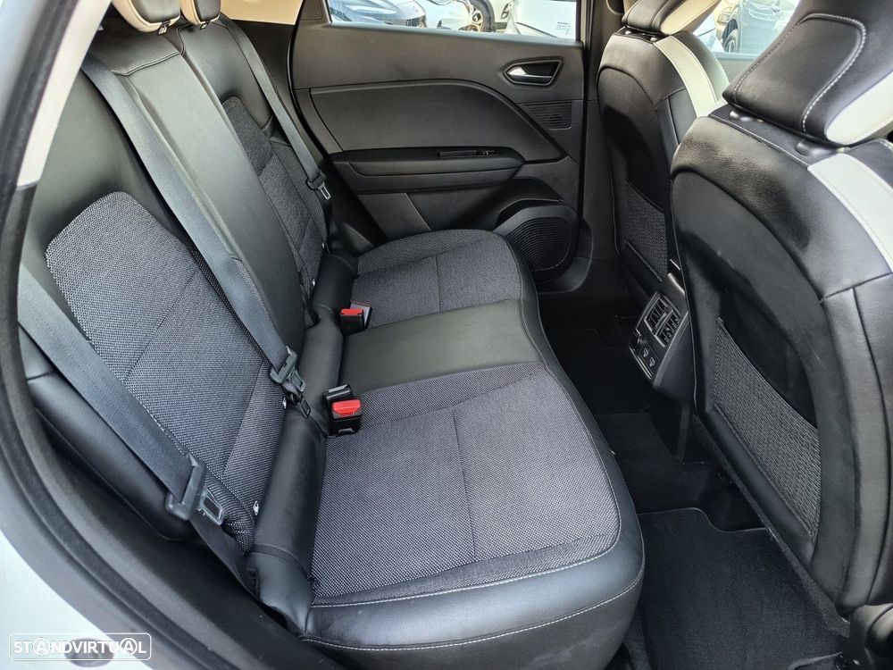 Renault Captur 1.6 E-Tech Plug-In Intens - 12