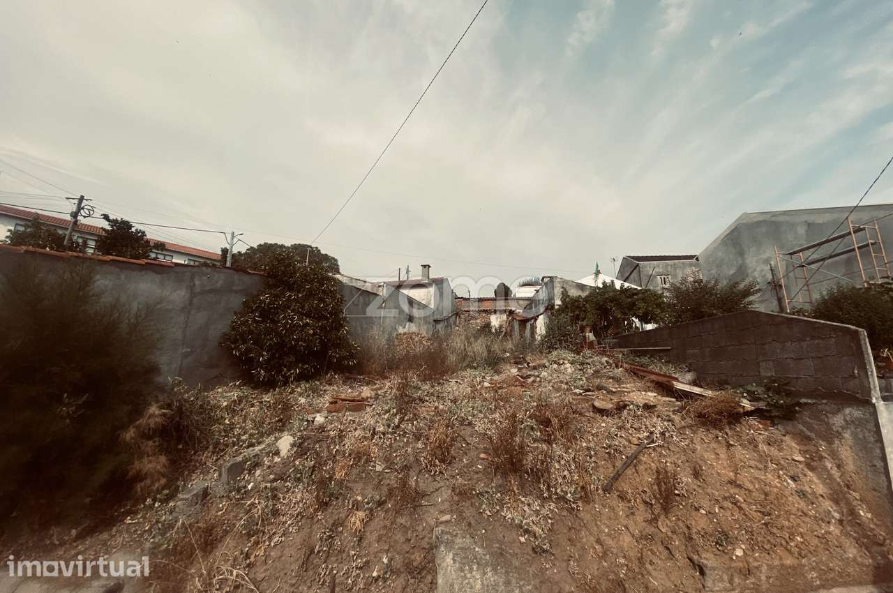 Terreno Urbano para Construção – Excelente Oportunidade - Grande imagem: 2/23