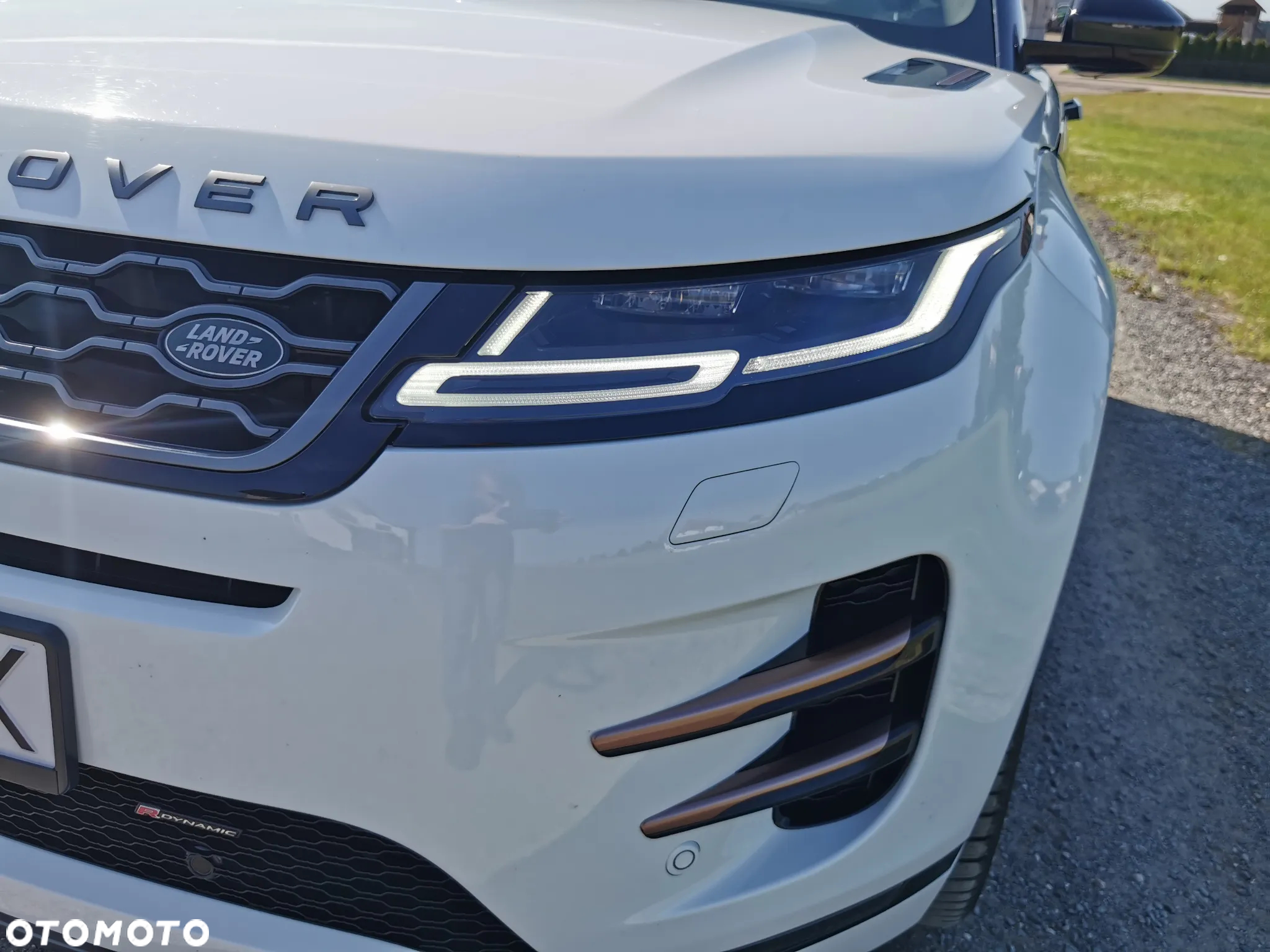 Land Rover Range Rover Evoque P250 R-Dynamic - 23