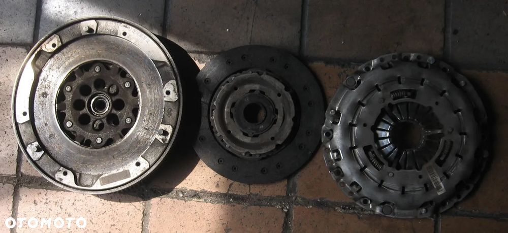 BMW E90 F30 F31 1.8 2.0 D koło dwumasowe dwumasa sprzęgło - 1