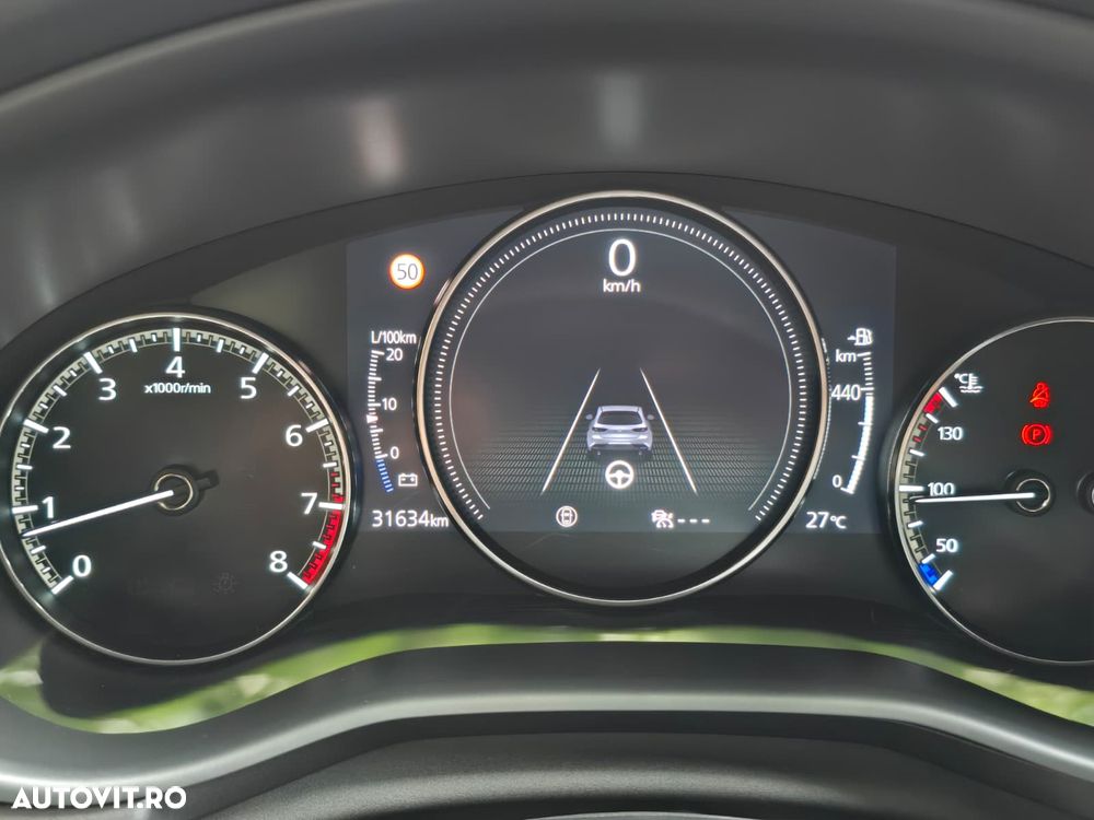 Mazda 3 SKYACTIV-G 2.0 M-Hybrid SELECTION - 8