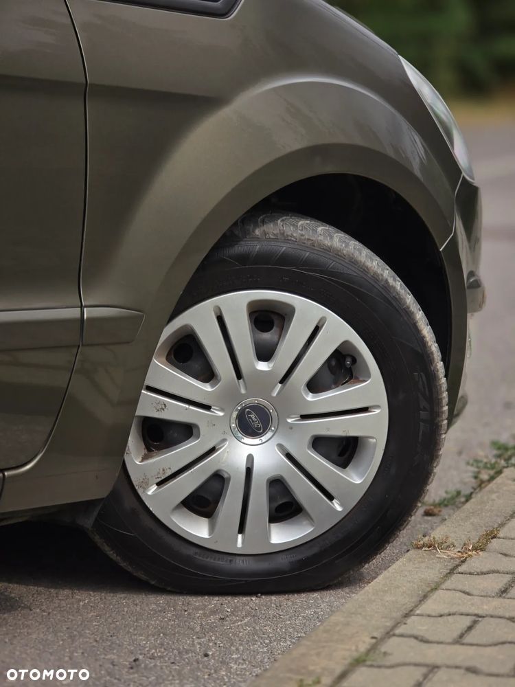 Ford Galaxy 2.0 TDCi Ghia - 38