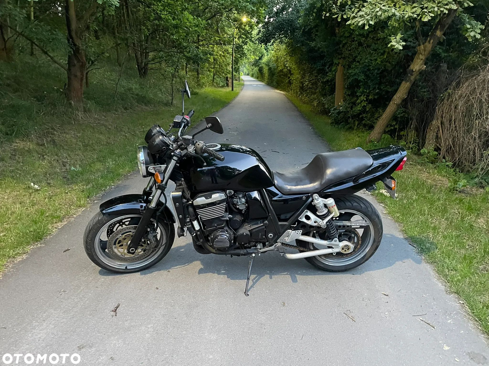 Kawasaki ZRX - 1