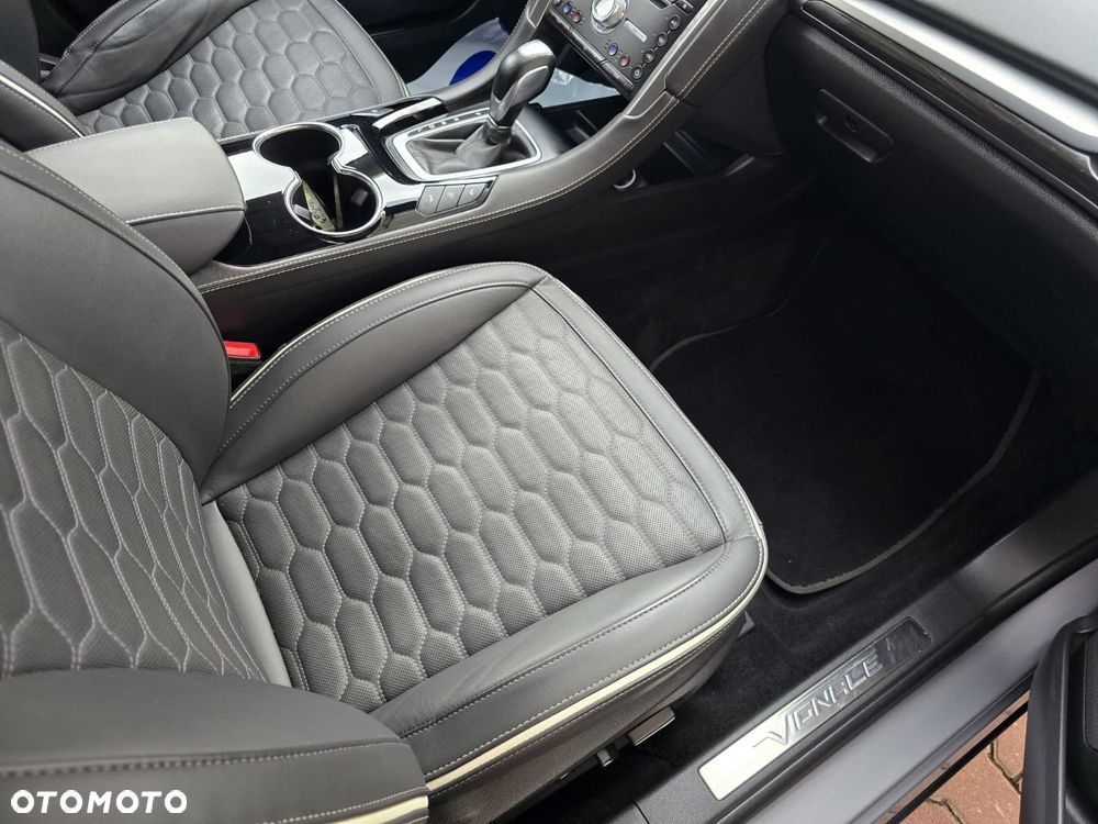 Ford Mondeo - 10