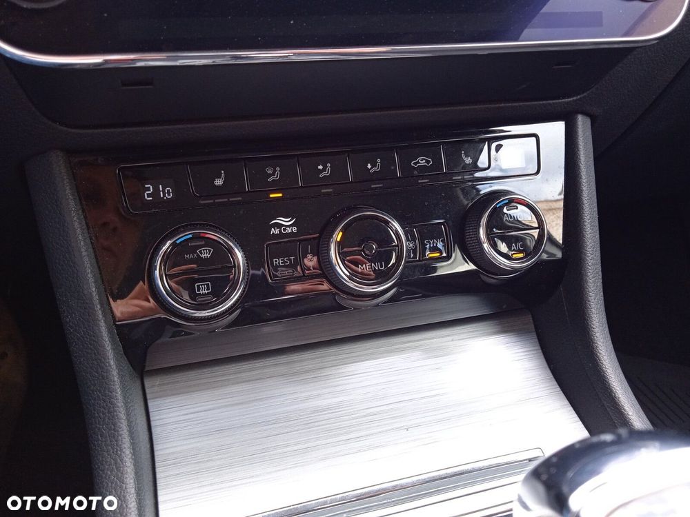 Skoda Superb 1.5 TSI Ambition DSG - 26