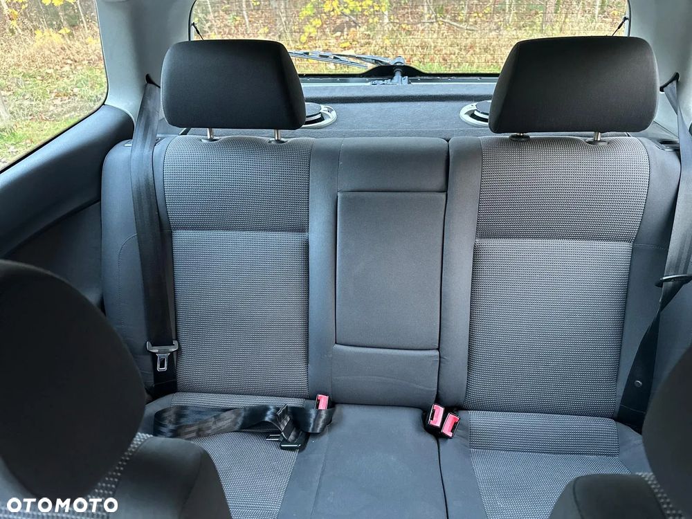 Volkswagen Polo 1.4 16V Basis - 9