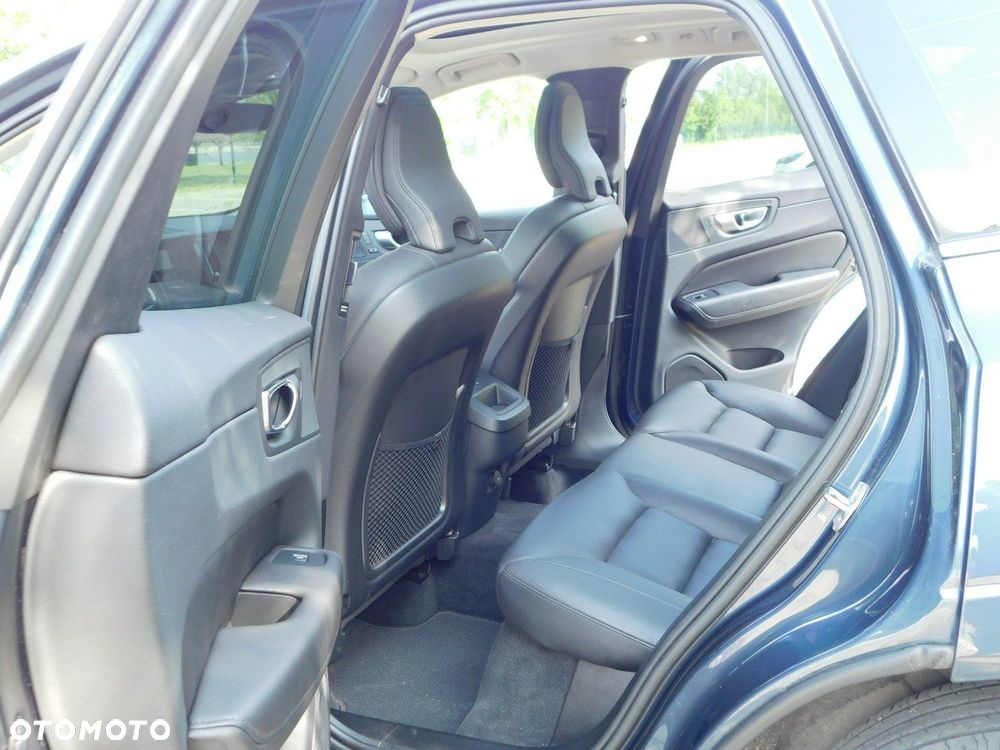 Volvo XC 60 B4 D Plus Bright - 14