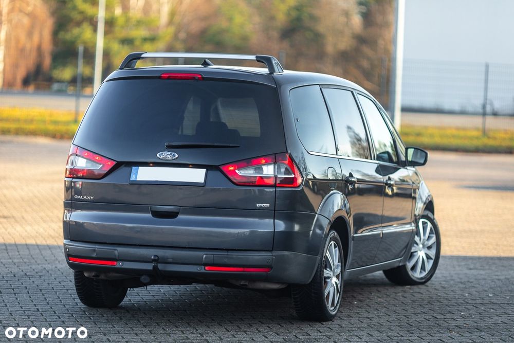 Ford Galaxy 2.2 TDCi Platinium X (Ghia) - 10