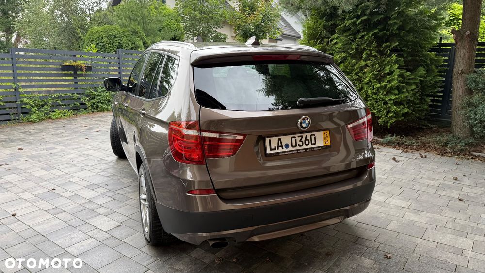 BMW X3 xDrive20d - 13