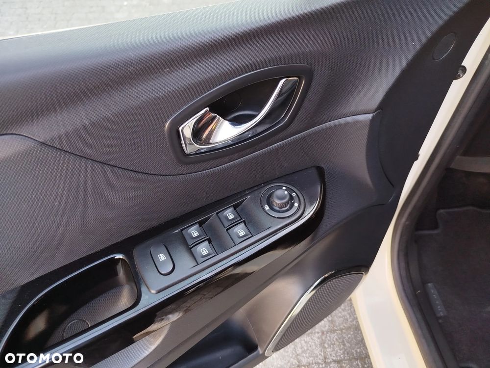 Renault Captur 1.2 TCe Intens EDC - 20