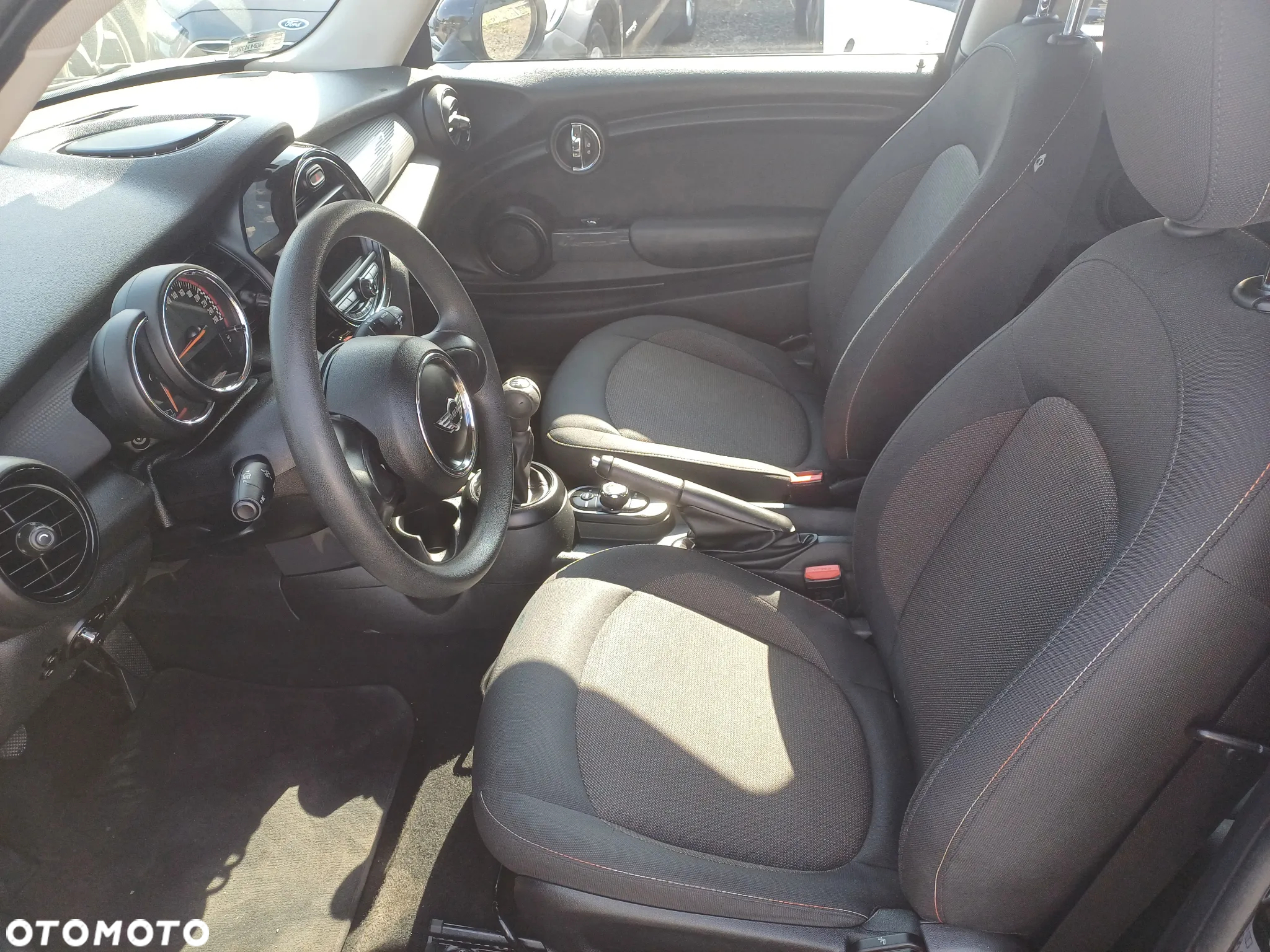 MINI Cooper John Works Trim - 12