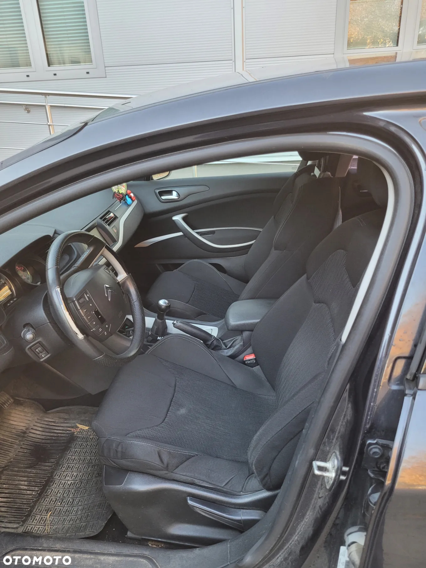 Citroën C5 1.6 HDi Attraction - 4