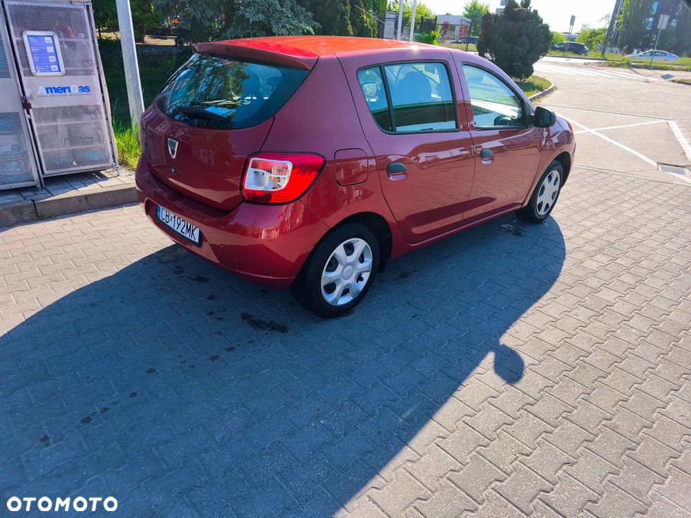 Dacia Sandero 1.2 16V Celebration - 5