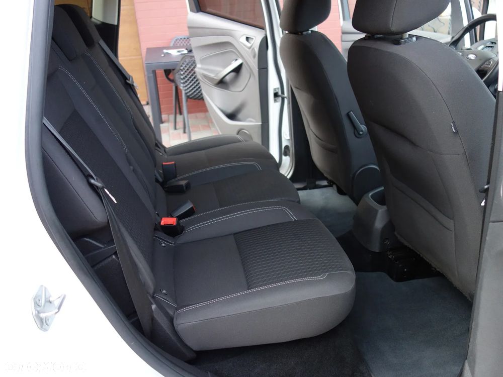 Ford C-MAX 1.5 TDCi Titanium - 24