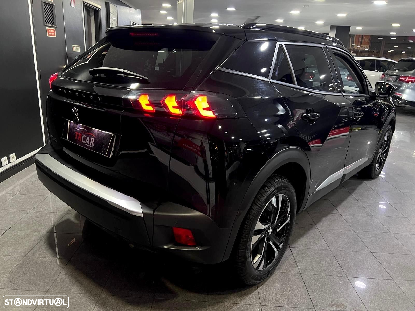 Peugeot 2008 1.5 BlueHDi Allure - 3